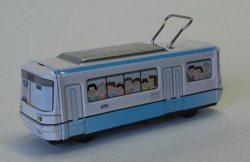 Amazon | ぼくとわたしの路面電車 低床式ブルー | 鉄道雑貨