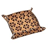 Construction des accessoires : déplié dans une forme carrée avec quatre boucles à chaque coin, qui peuvent être utilisées une fois fixées.