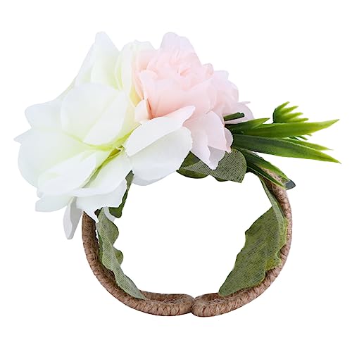 Fleur de mariage pour la mariée et demoiselle d honneur lors d une cérémonie en plein air