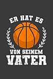 anzeigetafel bahnhof  Er hat es von seinem Vater: Liniertes DinA 5 Notizbuch für Basketball-Fans Basketballspieler Basketballer und Sport Fans Notizheft