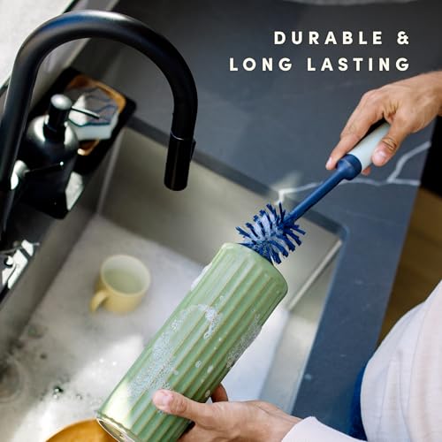 Image of Brite by Scotch-Brite Limited Edition 2-in-1 Straw and Bottle Brush Set, Sleek and Stylish Bottle Cleaner Brush with 360-Degree Bristles and Hidden Straw Brush