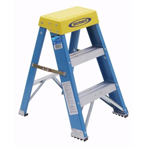 Werner 374 Single Sided Step Ladder with Pail Shelf, 300 Lb., 3 in, Front x 1-1/4 in Rear