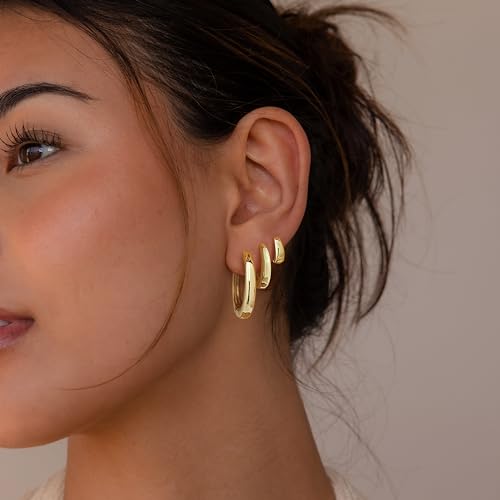 Small Hoop Earrings for Women Trendy - Dainty Gold Earring Chunky 14K Gold Plated Hypoallergenic Huggie Hoops Earrings Set for Women No Tarnish Gold Jewelry Gift