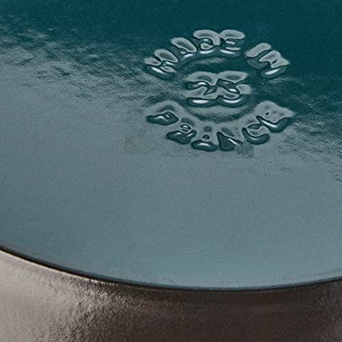 Staub Cast Iron 9-Inch X 6.6-Inch Oval Covered Baking Dish - Matte Black, Made In France #TOP4