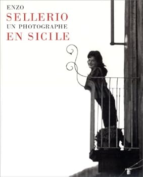 Paperback Un Photographe En Sicile Hb [French] Book