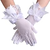 Luxuriöser Komfort: Verwöhnen Sie sich mit dem üppigen Komfort unserer Damen-Sommerhandschuhe, die sorgfältig für ein weiches Tragegefühl gefertigt wurden. Mit ihrem dünnen und dehnbaren Design gleiten die Spitzenhandschuhe sanft über Ihre Hände und sorgen für eine Passform, die sich wie eine zweite Haut anfühlt, sodass Sie sich mit Anmut und Leichtigkeit bewegen können.