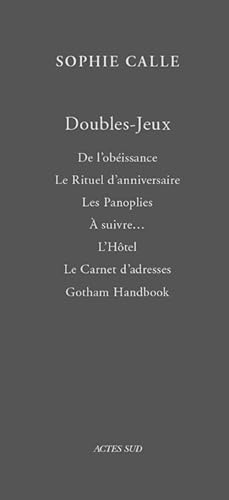 Coffret en 7 volumes : Tome 1, De l'obéissance ; Tome 2, Le rituel d'anniversaire ; Tome 3, Les panoplies ; Tome 4, A suivre... ; Tome 5 ; L'hôtel ; ... carnet d'adresses ; Tome 7, Gotham Handbook