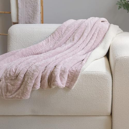 [ロマンス小杉]北欧調幾何学柄でふんわりやわらか! マルチブランケット長方形[ピンク]|京都 老舗 快眠 ブランケット 寝具[ 吸湿発熱 毛布 寝ごこち 睡眠 健康 お取り寄せ 通販 ふるさと納税 ]