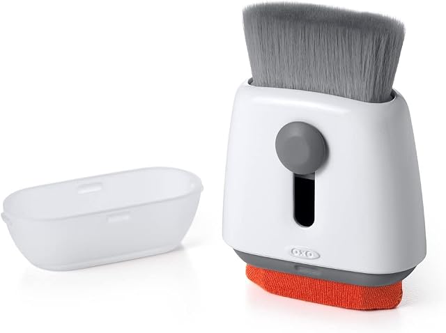 OXO 12246100 Good Grips Sweep & Swipe Laptop Cleaner, White