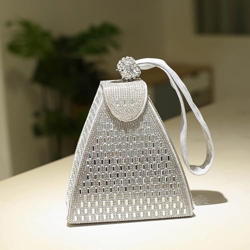 Sac en strass compact et léger pour libérer vos mains en soirée