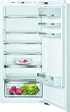 Bosch KIR41ADD0 Serie 6 Einbau-Kühlschrank, 122,5 x 56 cm Nische, 211 L, Flachscharnier, Made in Germany, VitaFresh plus 2x längere Frische, LED-Beleuchtung gleichmäßige Ausleuchtung