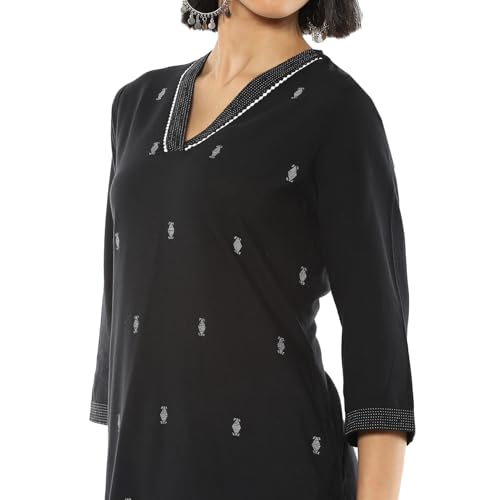 Image of Rangriti Women Kurtas