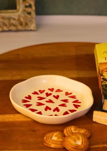 Image of WEAVING HOMES All Hearts - Handmade Dessert Plate, Size: 11 cm Microwave & Dishwahsher Safe (Set of 1)