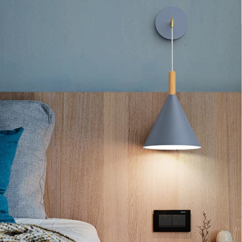 Aplique de pared moderno para solucionar la falta de espacio en mesitas de noche de dormitorios 2