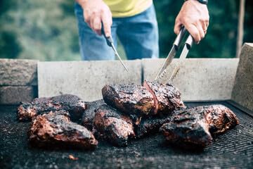 Wellborn 2R Ranch All-Natural Angus Tri-Tip Roast - Premium, Grass-Fed Grain Finished Beef, Perfect for Grilling and Skillet Cooking, 2.5 lbs