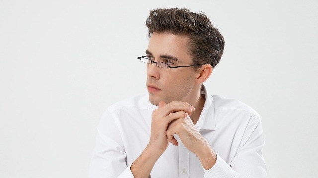 SKYOAK Lunettes de lecture pliables ultra fines et légères pour homme SKYOAK Lunettes de lecture pliables ultra fines et légères pour homme
