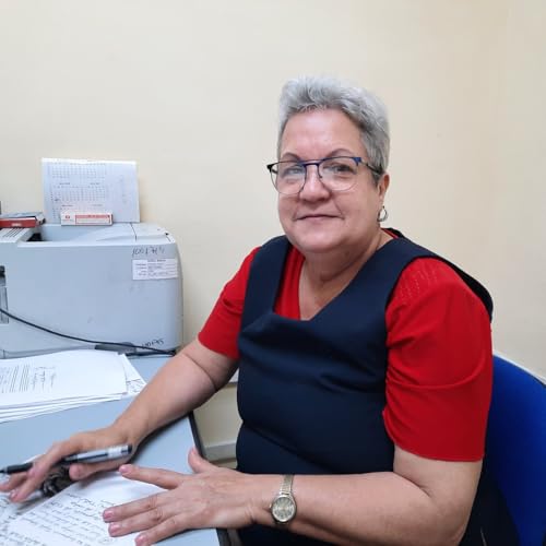 Marta Plasencia Fajardo, especialista principal del grupo de soporte comercial de la Divisi&oacute;n La Habana ETECSA
