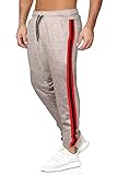 【Qualität】Mit einem hohen Anteil an Baumwolle besteht diese Sweat-Hose aus qualitativem Stoff, der nicht ins Schwitzen bringt und auch nicht klebt. Frei von Schadstoffen wird diese Jogging-Hose fabriziert und sorgt so für ein angenehmes Tragegefühl.