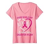 Photo Gallery donna pink daughter in law grafica cuore consapevolezza del cancro al seno maglietta con collo a v Photo Gallery donna pink daughter in law grafica cuore consapevolezza del cancro al seno maglietta con collo a v