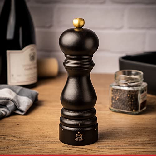 PEUGEOT - Paris u'Select 27 cm Pepper Mill - 6 Predefined Grind Settings - Made with PEFC Certified Wood - Made in France - Chocolate Colour, Brown - Image 5