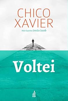 Paperback Voltei (Portuguese Edition) [Portuguese] Book