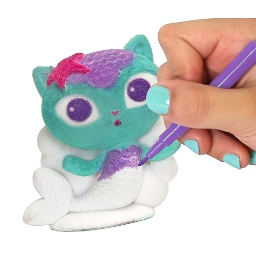 Tara Toys Gabby's Dollhouse Washables Set Color and Wash Reusable Figures with Markers and Accessories Creative Art Toy for Kids Ages 3+, DreamWorks Gabby Official