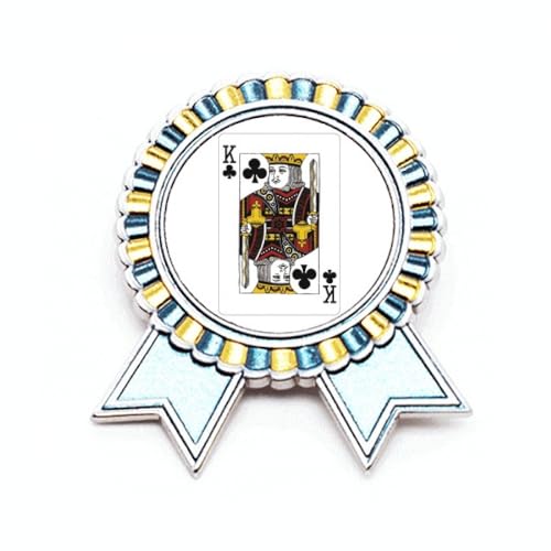 Broche Club K en métal robuste et finitions soignées pour revers de veste