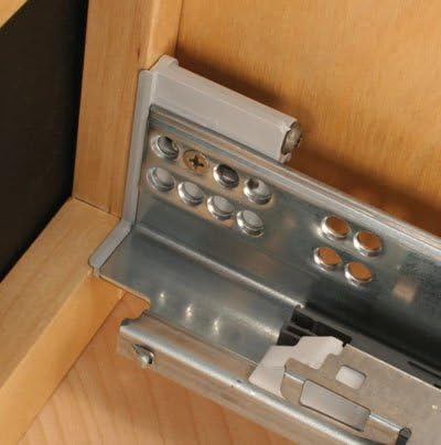 Inset Brackets for Undermount Slides, With Bottom Tab,