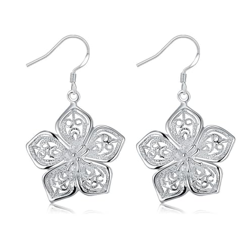 Boucles d'oreilles or blanc 18K femme, le cadeau idéal pour marquer un moment