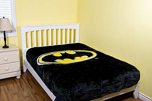 Jpi Batman Emblem Super Soft Plush Blanket 100% Polyester Fiber 79" X 95", Black #TOP3