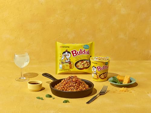Miniatura 2 de Buldak - Ramen Sabor Pollo Picante Y Queso Fideos De Trigo Con Salsa Y Especias Con Azúcar Y Edulcorante 1 Ración