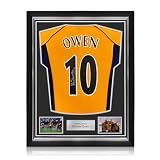 Exclusive Memorabilia ha organizzato sessioni di firma con le più grandi celebrità e sportivi del mondo tra cui Francesco Totti, Paolo Maldini, Javier Zanetti, Lothar Matthaus, Andrea Pirlo, Fabio Cannavaro, Kaka, Franco Baresi, Cafu, e Ronaldo Nazario.