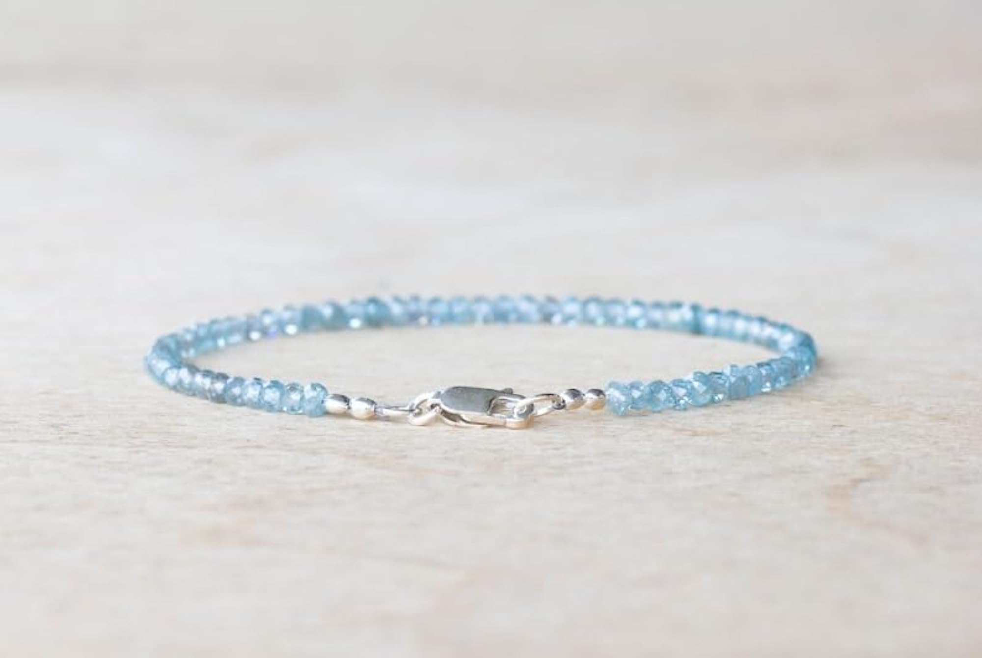 Natural Blue Topaz Gemstone Beads Bracelet for Men & Women