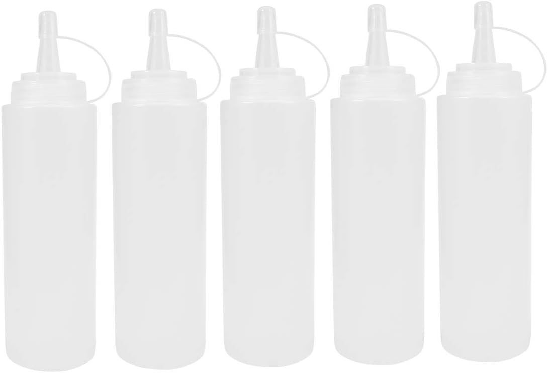 spremere la bottiglia per i condimenti