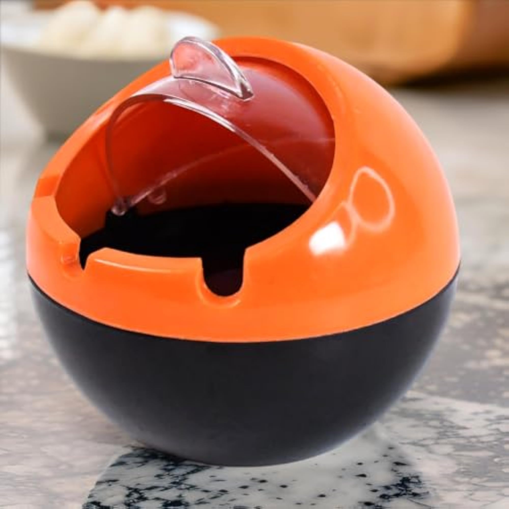 Portable Windproof Ball Ashtray with Lid, Outdoor Use
