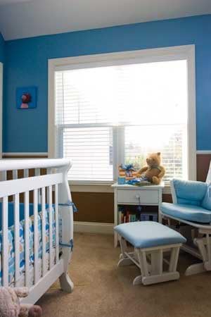 IMPROVE SLEEP w/ Easy to Install Total Blackout Light Blocking Shade for Windows. Fits Windows up to 38 Inches Wide By 72 Inches Tall. Non-Permanent Room Darkening Solution for Better Sleep.