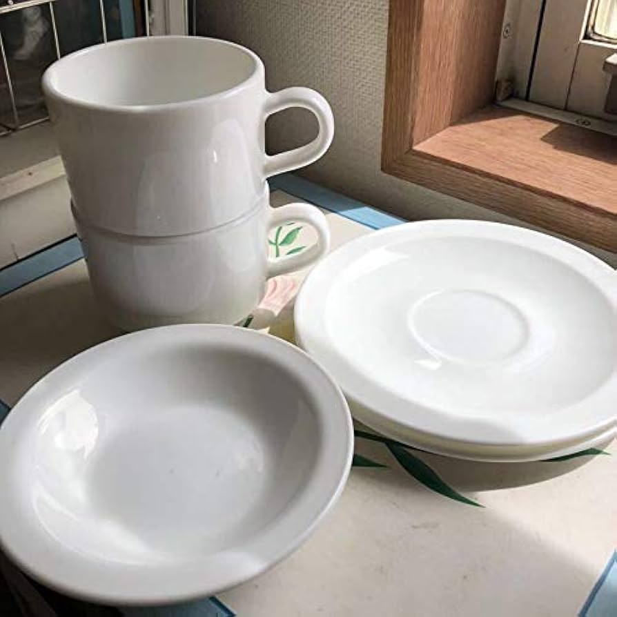 Amazon | コーニング アムウェイ ミルクガラス カップ&ソーサー2