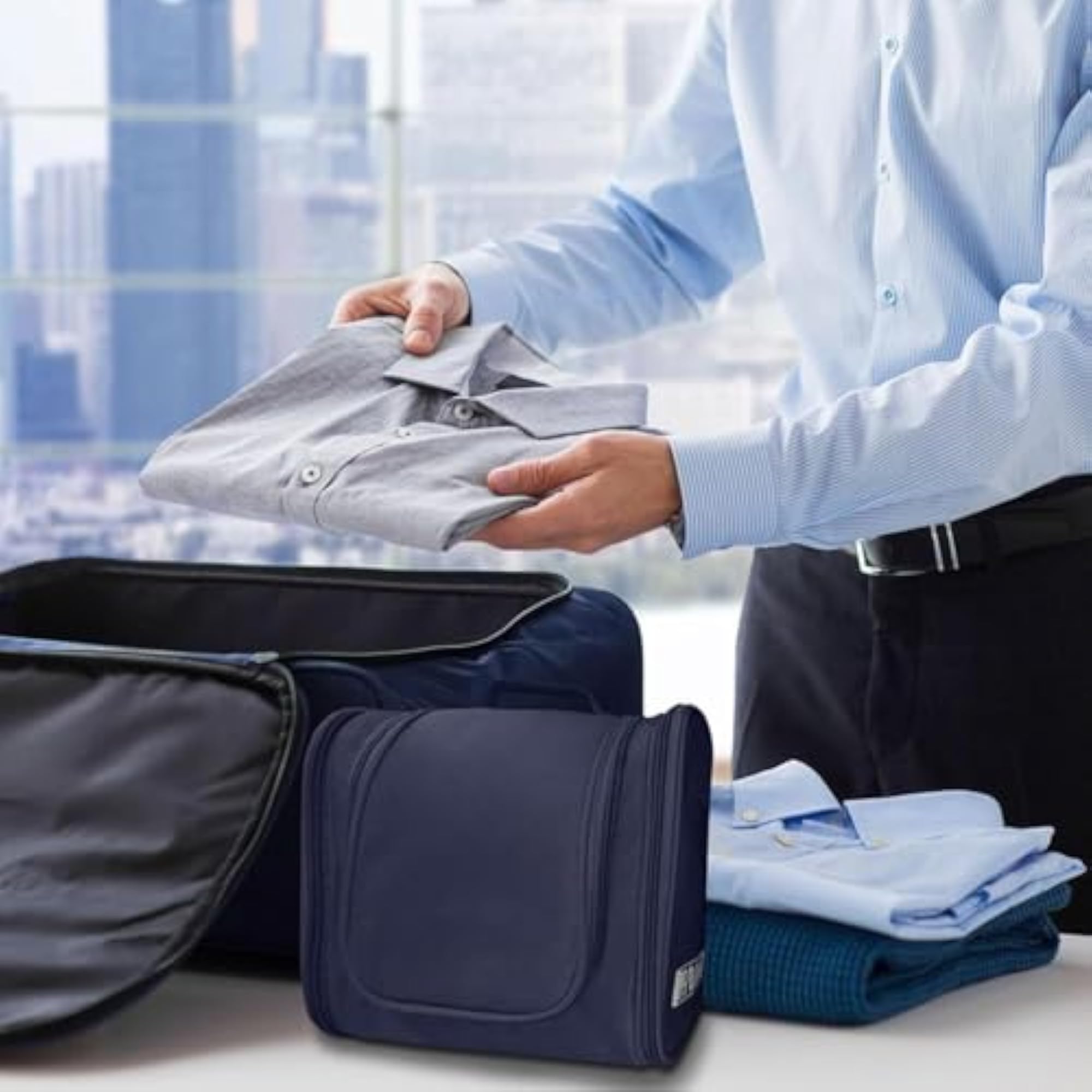 Hanging Toiletry Bag for Men & Women, Cosmetic Organizer