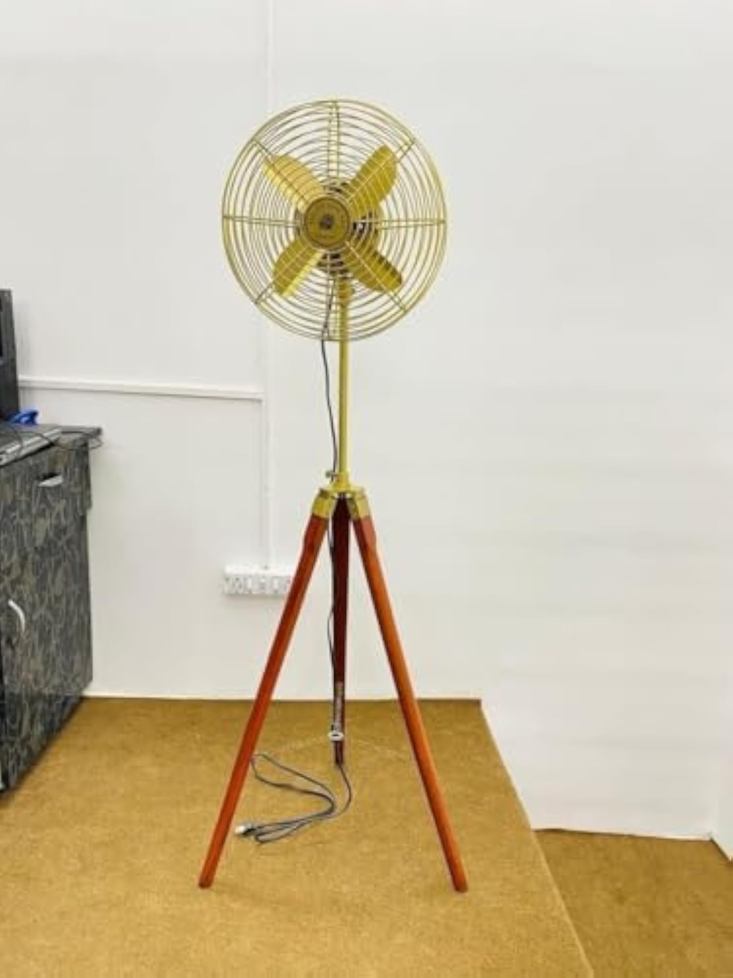 Super Instruments Vintage Pedestal Fan with Wooden Tripod Stand
