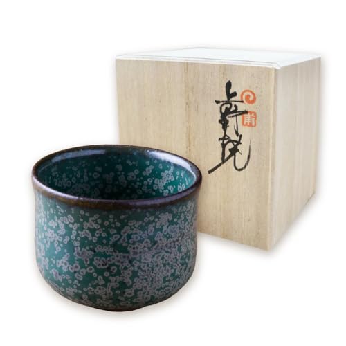 上野焼 緑釉ぐい呑(桐箱付き) 1個