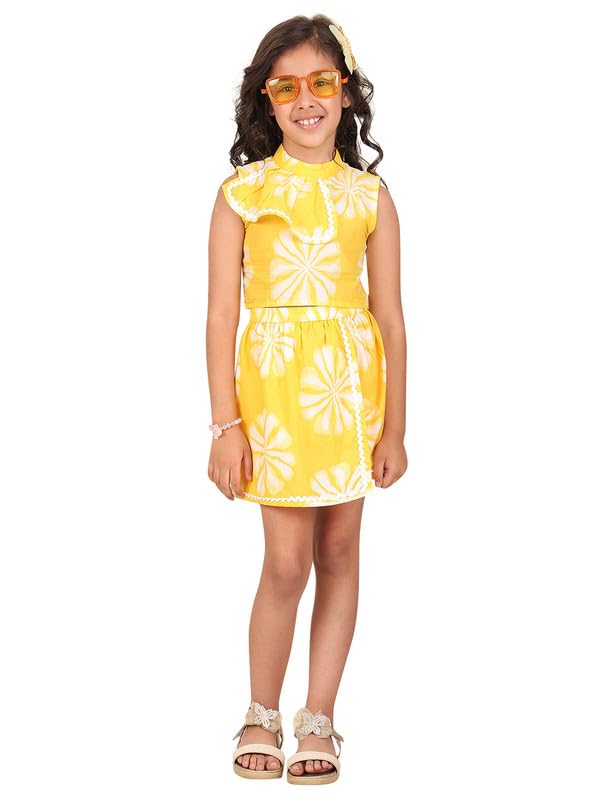 Image of superminis Girl's Top and Shorts |Coordinated Outfit| Sleevless Floral Print Top and Shorts Set| Summer Casual Outfit For Kids| 2-Piece Dress For Girls