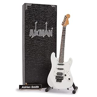 Réplique de guitare miniature Adrian Smith (Iron Maiden) – Cadeaux musicaux – Échelle 1/4 faite à la main – Comprend une… - Les Beatles, Paul McCartney, John Lennon, RIngo Starr, George Harrison