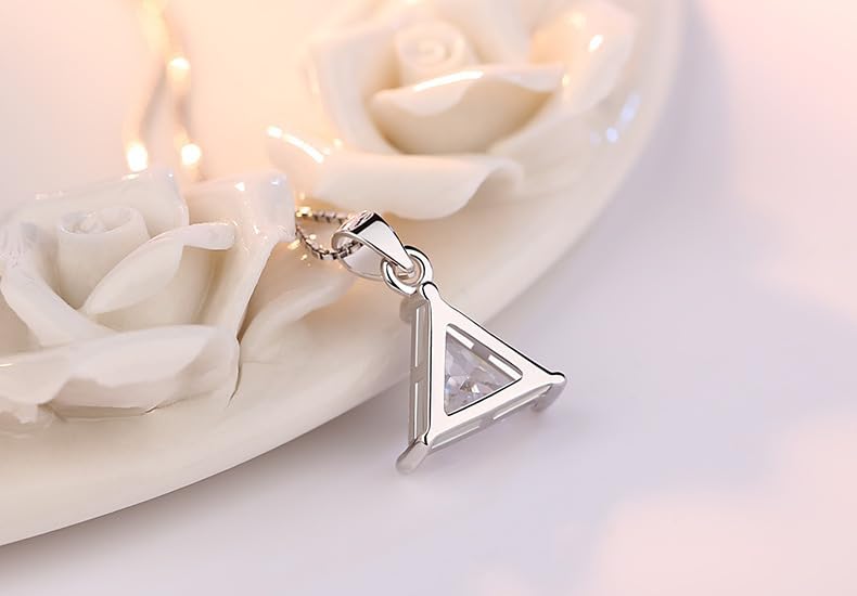 Collier triangle FLXHHX : le bijou en zircone AAA qui ne ternit pas - 3