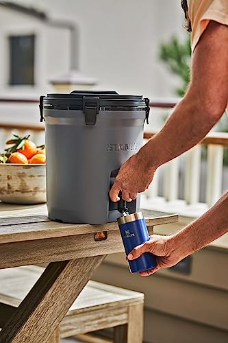 Image of Stanley AeroLight Transit Bottle 16 oz | Locking Drink Through Lid | Leak Resistant Water Bottle or Coffee Travel Mug | Lightweight Insulated Stainless Steel | BPA-Free | Lapis Glimmer