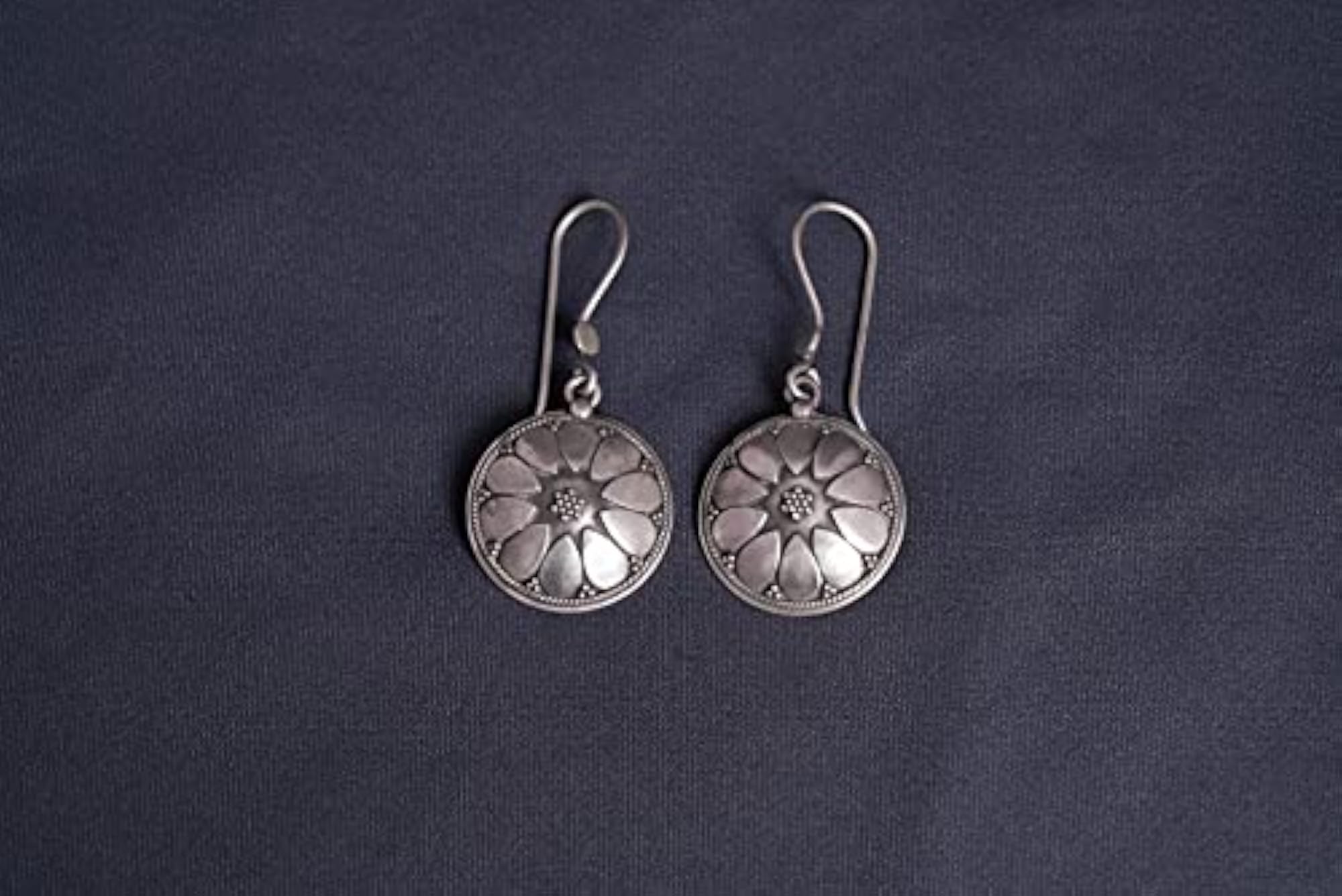 Women's 925 Silver Moh Petal Intricate Fish Hook Earrings