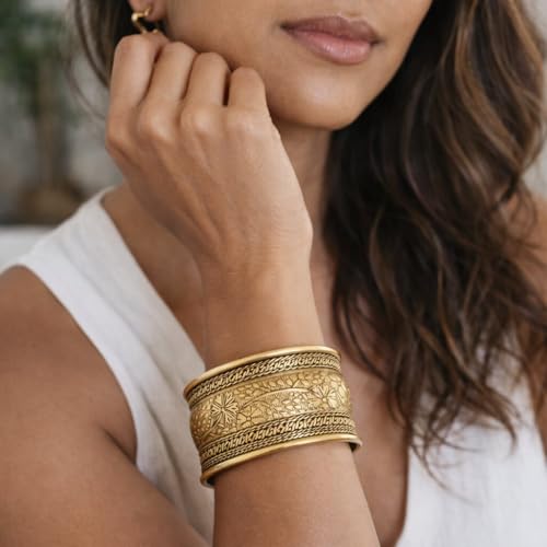 Image of Touchstone Indian Bollywood Desire Brass Base Exotic Workmanship Free Size Cuff Bracelet in Antique Gold Or White Or Copper Tone for Women.