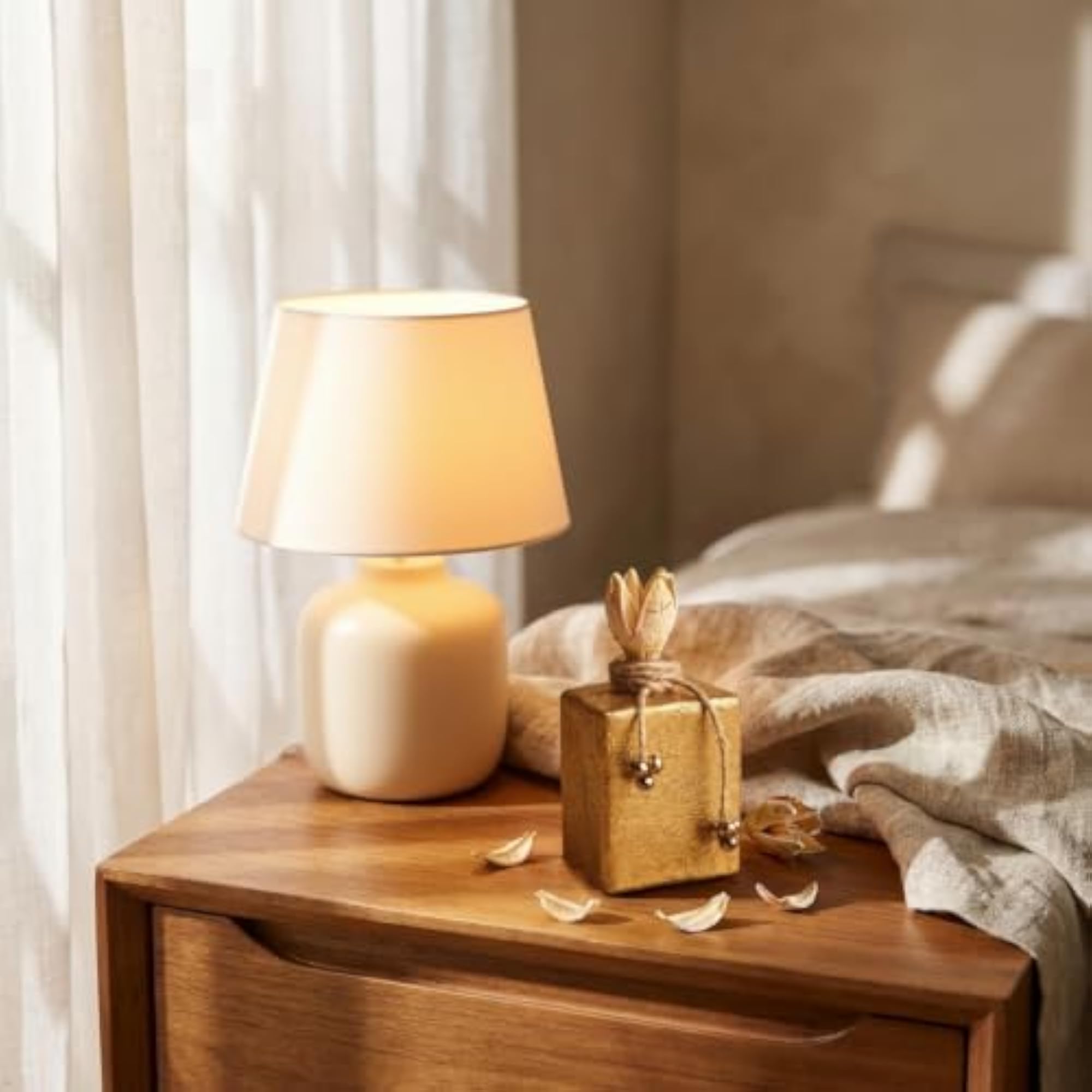 Golden Aura Diffuser Bottle