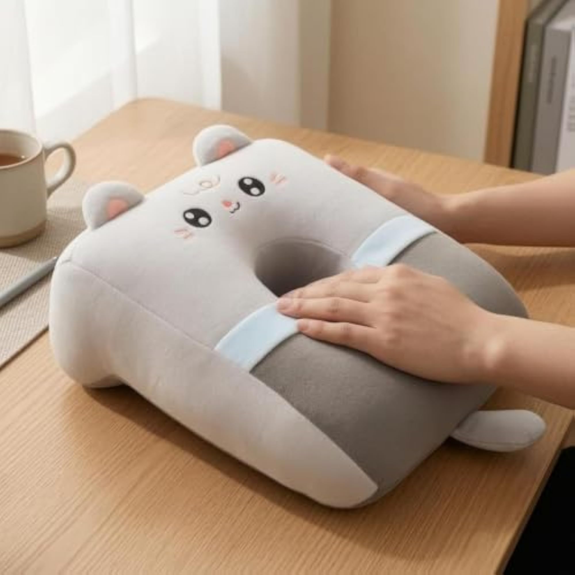 Stretchy Cat Support Pillow, Cute Design
