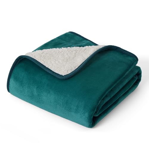 Image of Bedsure Cat Blanket for Indoor Cats - Waterproof Calming Cat Blankets for Kitten, Sherpa Fleece Pet Blanket, Soft Plush Reversible Throw Furniture Protector, 35 inchx25 inch, Green