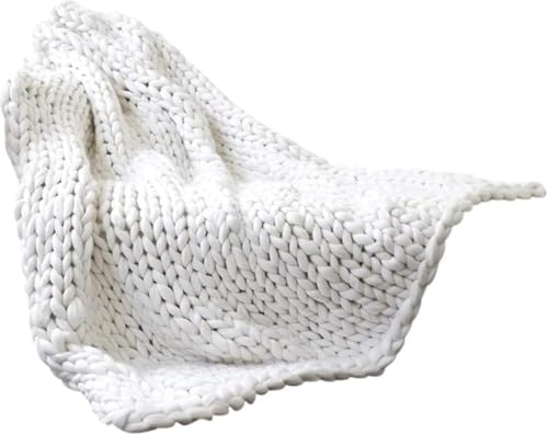 Couverture tricotée grosse maille rose pour cocooning sur canapé - 3